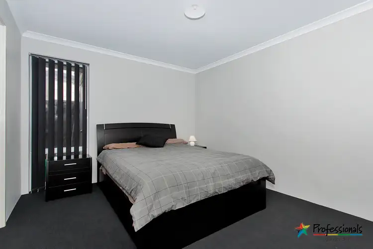 Third view of Homely house listing, 1/6 Malting Court, Canning Vale WA 6155