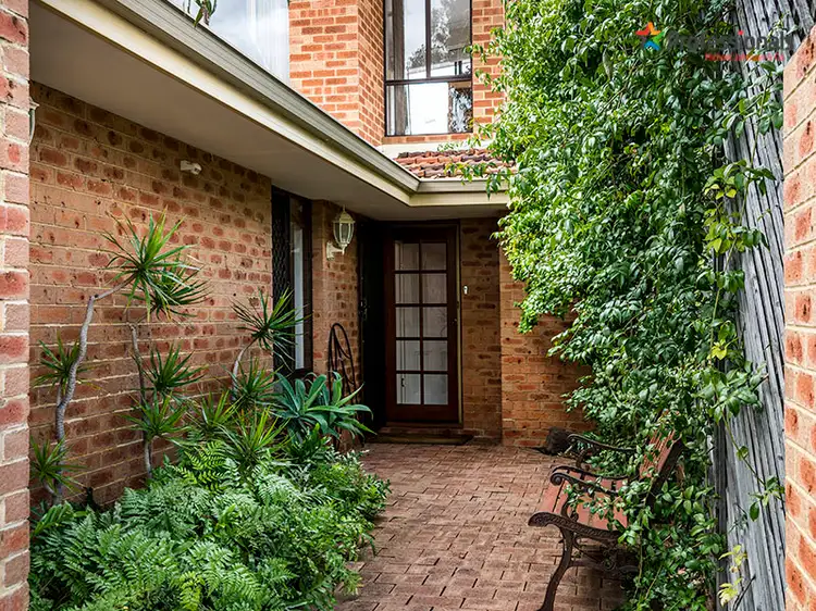 5 Karamarra Place, Kingsley WA 6026