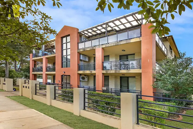 Main view of Homely unit listing, 3/48 Memorial Ave, Merrylands NSW 2160