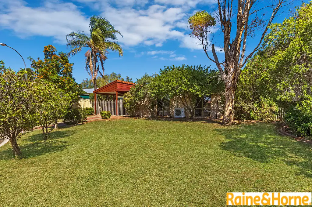 Main view of Homely house listing, 33 Mullumbimby Close, Tamworth NSW 2340