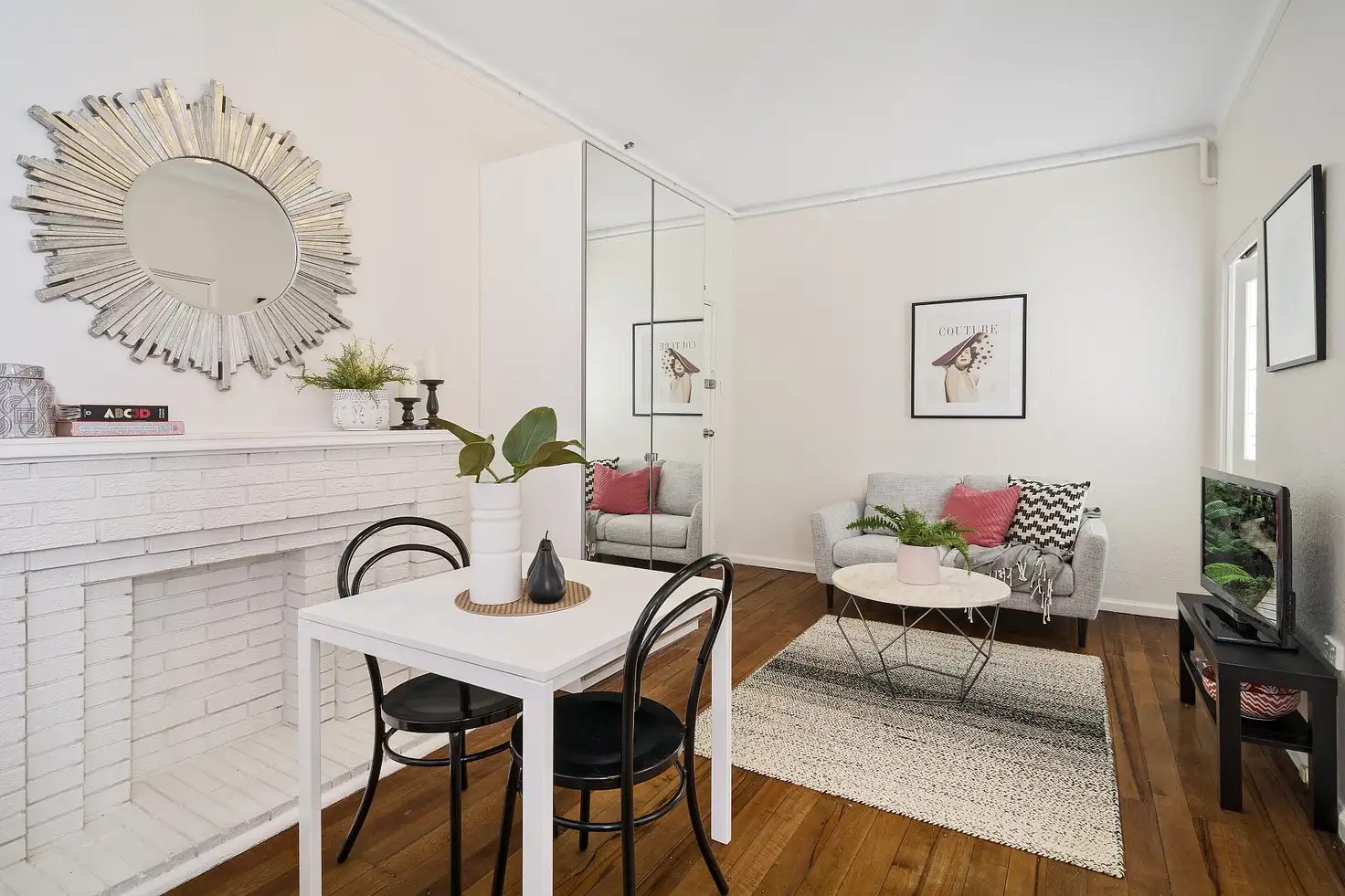 Main view of Homely studio listing, 21/10C Challis Avenue, Potts Point NSW 2011