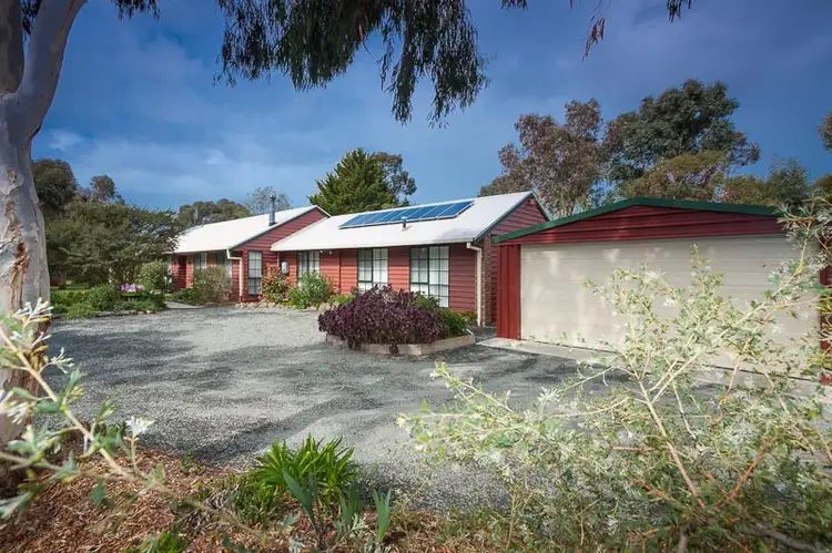 67 Monaghan Road, New Gisborne VIC 3438