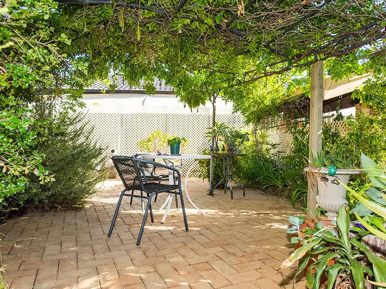 53 Creaney Drive, Kingsley WA 6026
