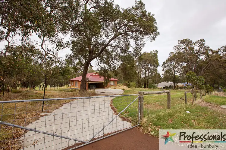 34 Livingstone Heights, Roelands WA 6226