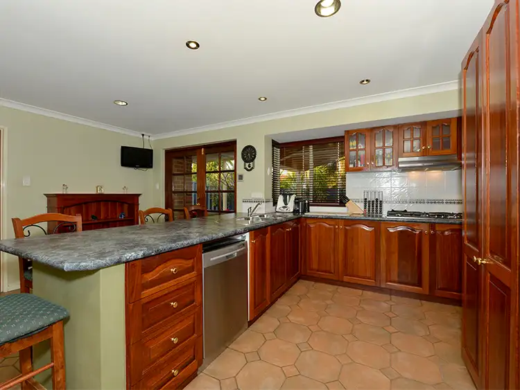 Fifth view of Homely house listing, 34 Gardiner Heights, Kinross WA 6028