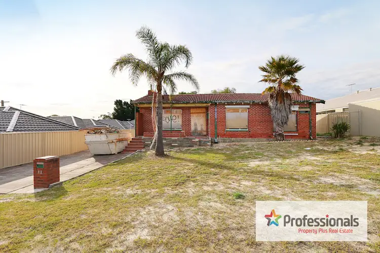 Second view of Homely house listing, 43 Clovelly Crescent, Lynwood WA 6147