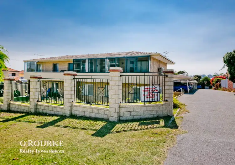 2/32 Hastings Street, Scarborough WA 6019
