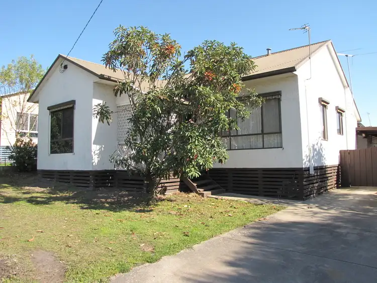 120 Fowler Street, Moe VIC 3825