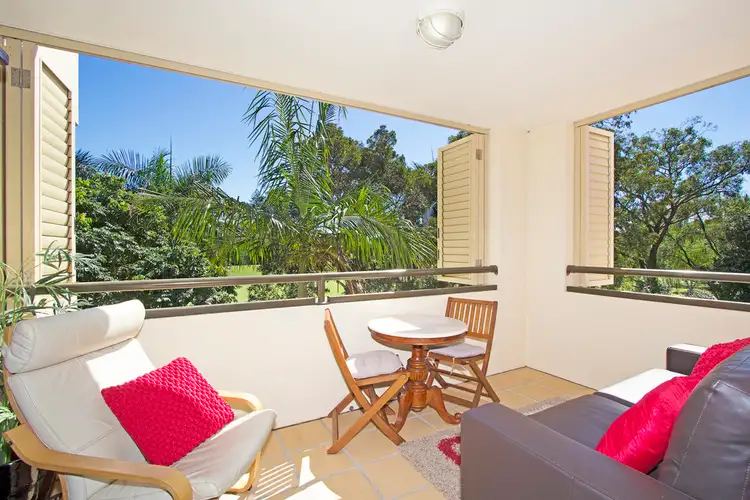 2 / 37 Dixon Street, Coolangatta QLD 4225