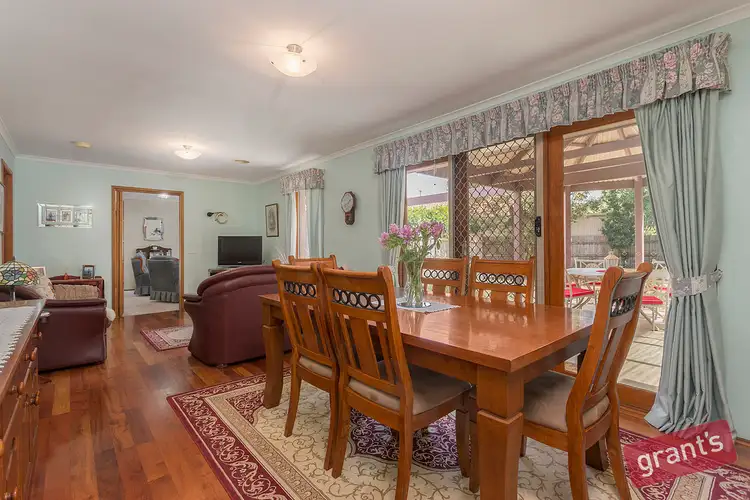 Third view of Homely house listing, 5 Glen Court, Narre Warren VIC 3805