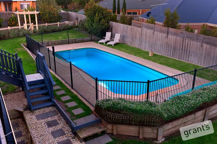 Sixth view of Homely house listing, 8 Glamis Rise, Beaconsfield VIC 3807