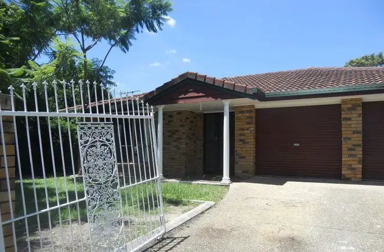 Main view of Homely house listing, 109 Bridgenorth Street, Carindale QLD 4152