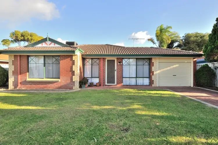 9 Bernier Close, Waikiki WA 6169