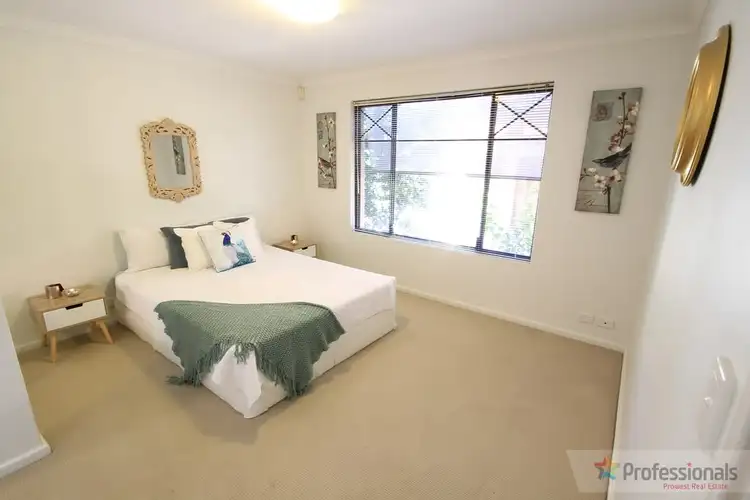 Seventh view of Homely house listing, 4/48 Tudor Avenue South, Riverton WA 6148