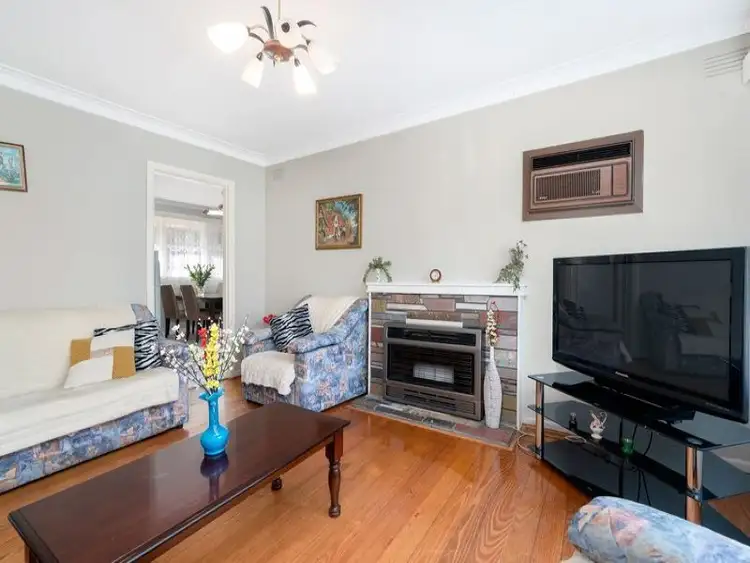 Fifth view of Homely house listing, 16 Valley Crescent, Glenroy VIC 3046