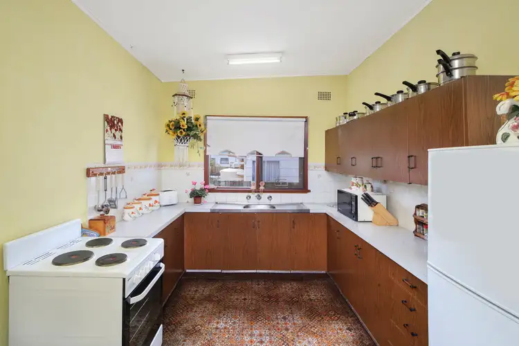 Fourth view of Homely house listing, 5 Flinders Avenue, Killarney Vale NSW 2261