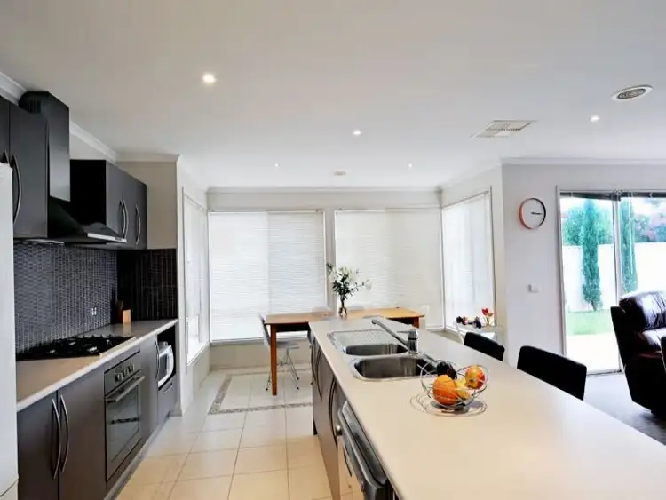 Fifth view of Homely house listing, 18 Taig Avenue, Kialla VIC 3631
