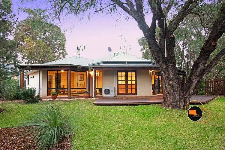 8 Boom Close, Dunsborough WA 6281
