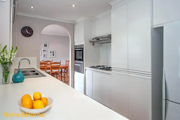 Seventh view of Homely house listing, 3 Windarra Court, Sunbury VIC 3429