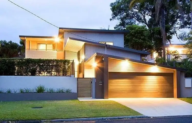8 Melinda St, Southport QLD 4215