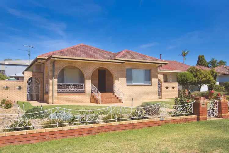 99 Kookora Street, Griffith NSW 2680