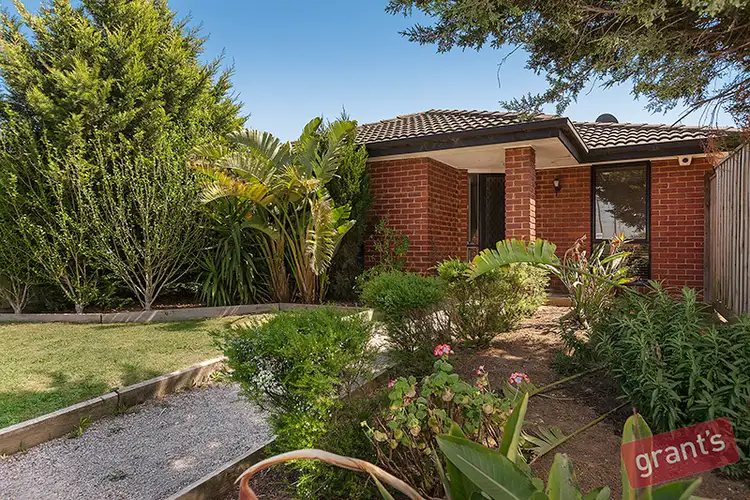 17 Lesley Drive, Hampton Park VIC 3976