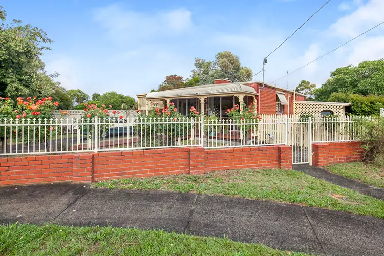 9 Webb Avenue, Ballarat East VIC 3350