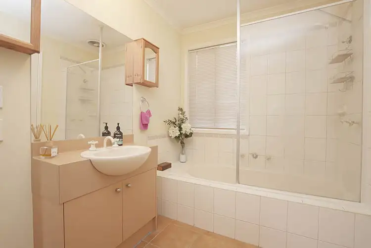 Sixth view of Homely house listing, 17 Bayfield Court, Newcomb VIC 3219