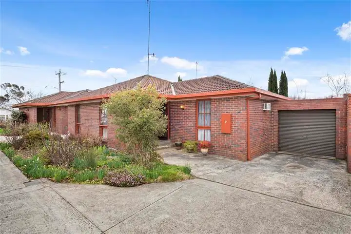 Main view of Homely house listing, UNIT 2/196 MOLLISON STREET, Kyneton VIC 3444