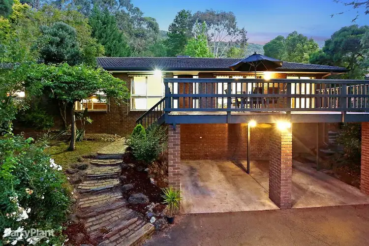 1034 Mt Dandenong Tourist Road, Montrose VIC 3765