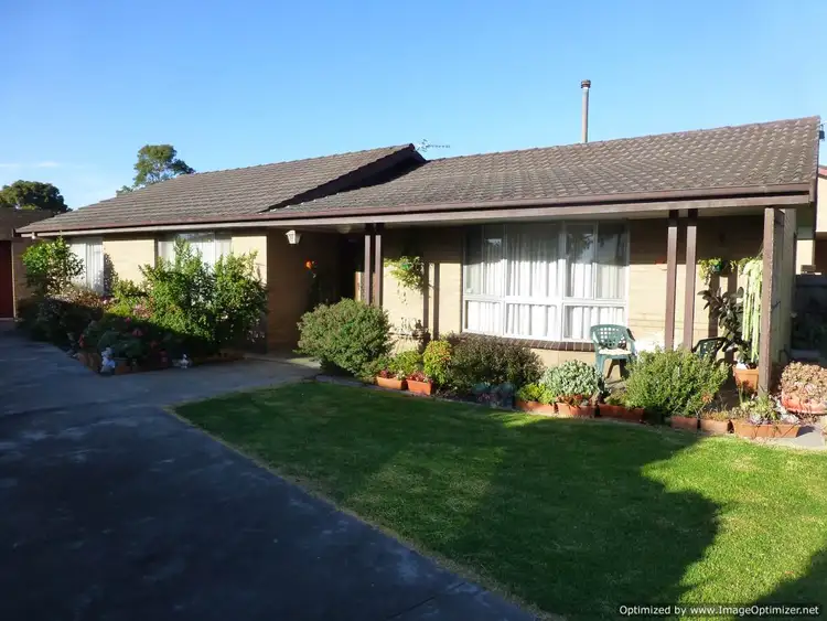 5 Wallace Street, Bairnsdale VIC 3875