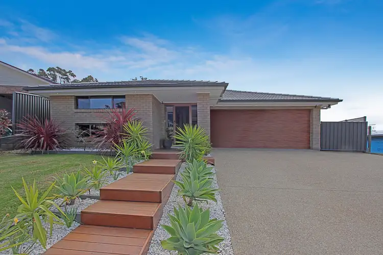 4 Freycinet Drive, Sunshine Bay NSW 2536