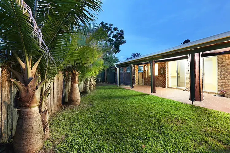 2 Rosewood Court, Landsborough QLD 4550
