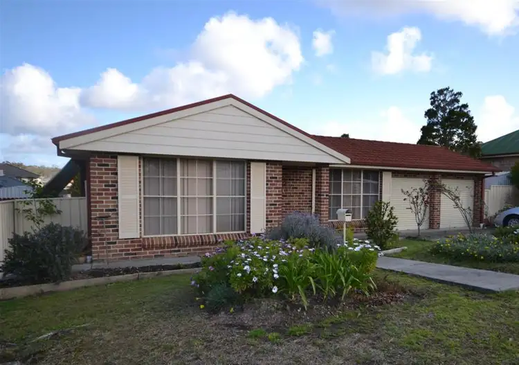 25 Socrates Place, Worrigee NSW 2540