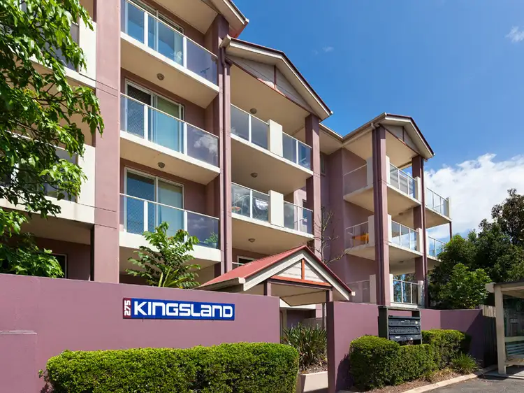 Second view of Homely unit listing, 3 / 275 Shafston Avenue, Kangaroo Point QLD 4169