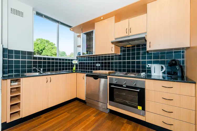 Second view of Homely unit listing, 9/10 Ocean Street North, Bondi NSW 2026