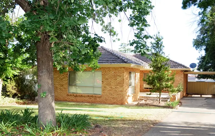 51 Langley Crescent, Griffith NSW 2680