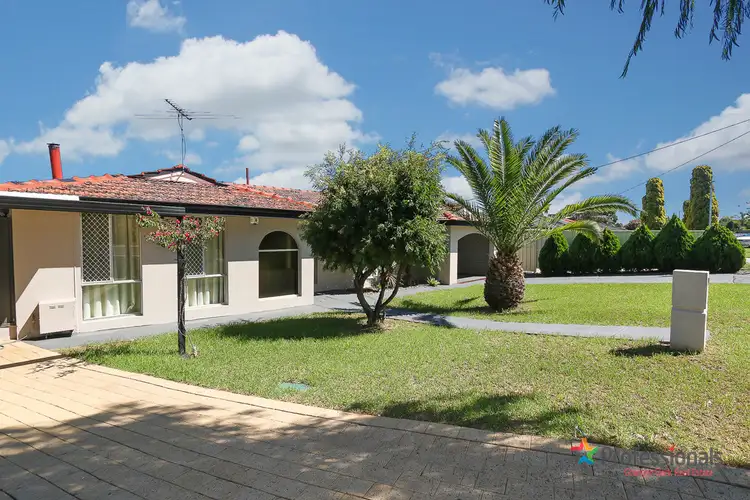 32 Burgland Drive, Girrawheen WA 6064