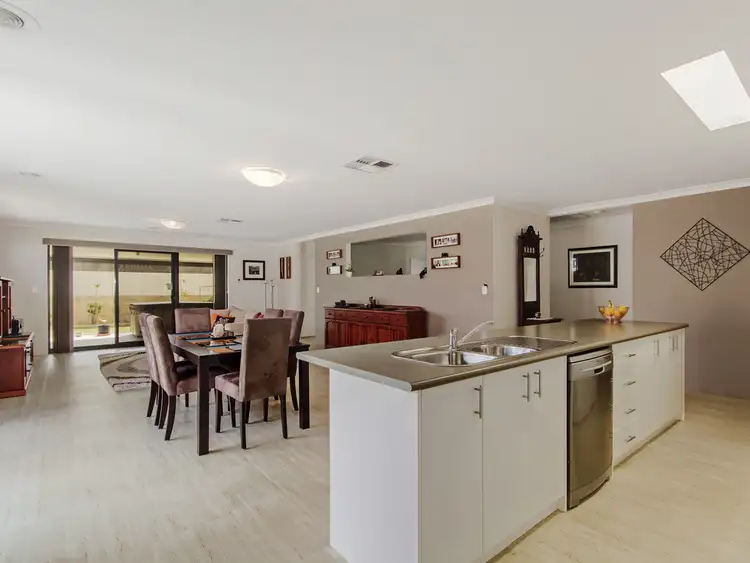 Fifth view of Homely house listing, 14 Valour Bend, Baldivis WA 6171
