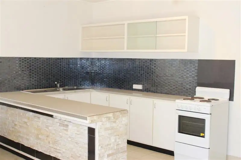 Main view of Homely unit listing, 3/6 Palmerston St, Pimlico QLD 4812