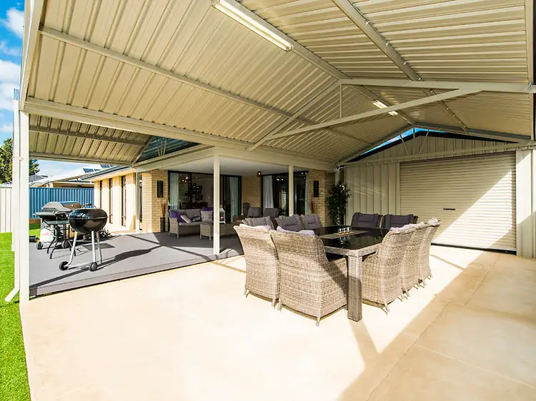 6 Halfpenny Avenue, Byford WA 6122