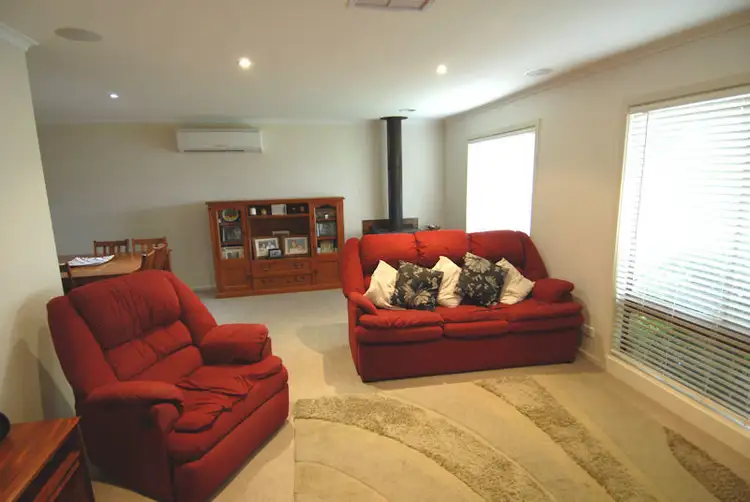 Second view of Homely house listing, 5 Greaves Crescent, Deniliquin NSW 2710