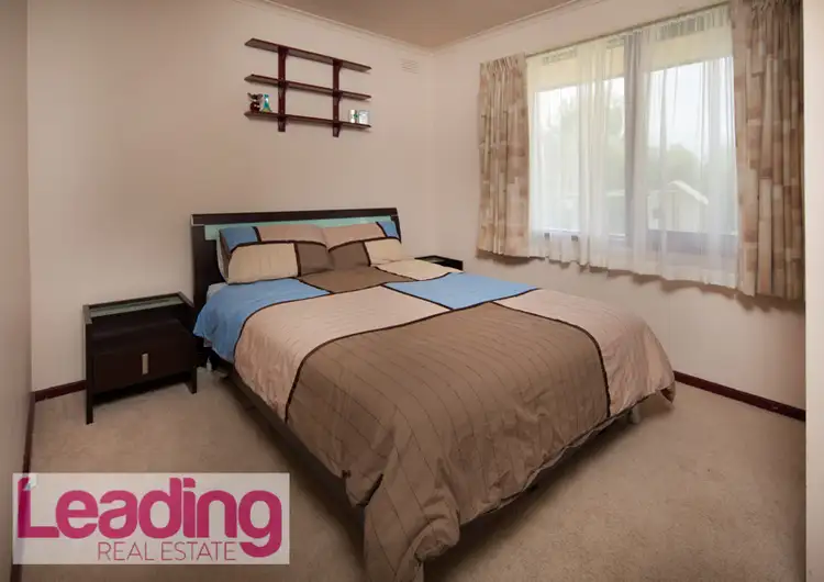 Fifth view of Homely house listing, 7 McCubbin Court, Sunbury VIC 3429