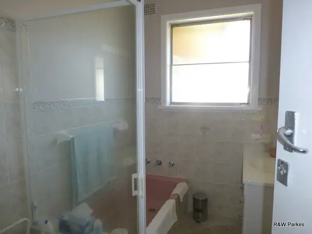 Fourth view of Homely house listing, 18 Armstrong Street, Parkes NSW 2870