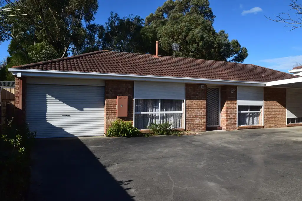Main view of Homely townhouse listing, 2/4 Centenary Drive, Trafalgar VIC 3824