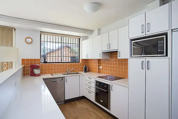 Third view of Homely apartment listing, 3/22 Wellington Street, Bondi NSW 2026