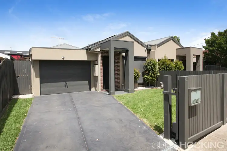 43 Monmouth Street, Newport VIC 3015