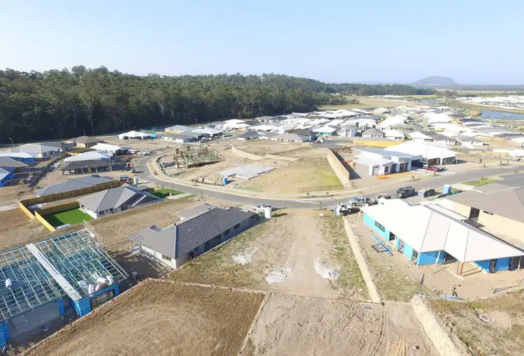 Sixth view of Homely house listing, 2/54 Kingfisher Drive, Bli Bli QLD 4560