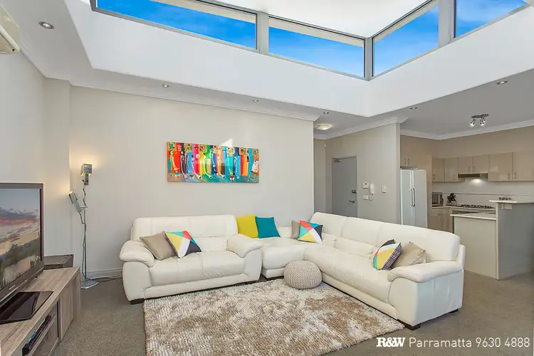 19/22-24A Parkside Lane, Westmead NSW 2145