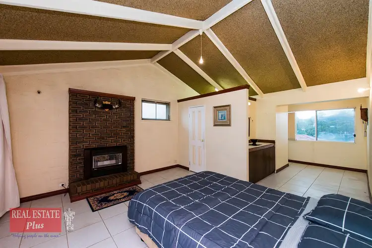 Fifth view of Homely house listing, 17 Bladon Way, Swan View WA 6056